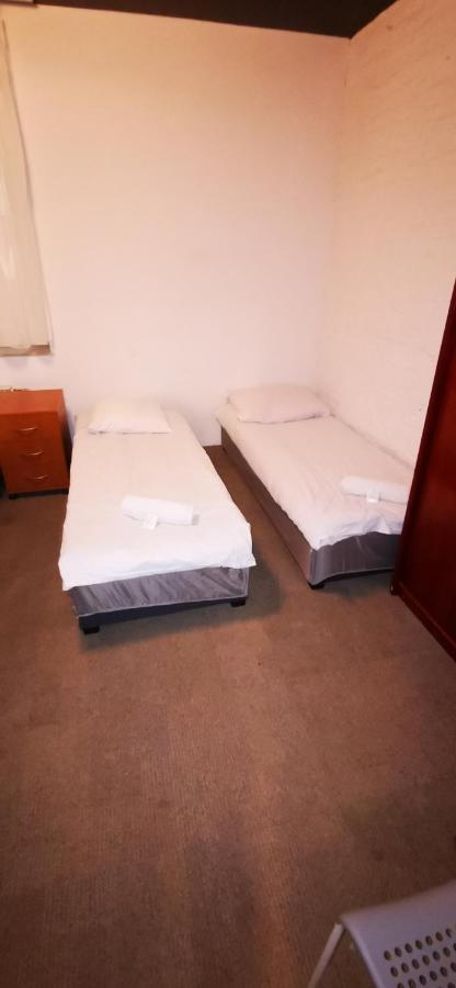 Hostel Warszawa-Ursus Екстериор снимка