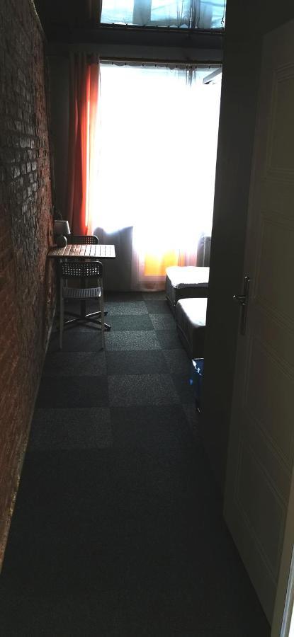 Hostel Warszawa-Ursus Екстериор снимка