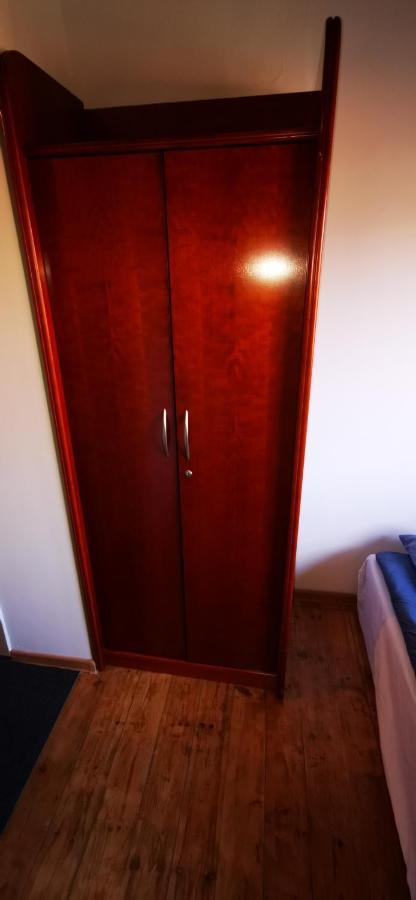 Hostel Warszawa-Ursus Екстериор снимка