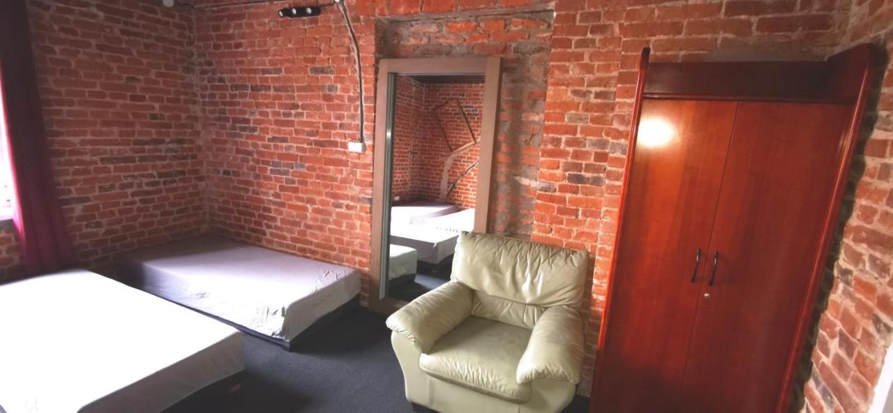 Hostel Warszawa-Ursus Екстериор снимка